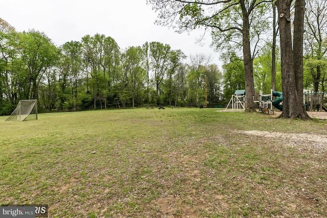 142 Tall Tree Trl, Arnold, MD 21012 - view of yard featuring a playground