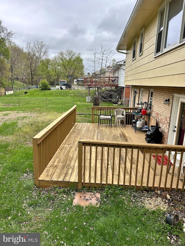 6112 Armor Dr, Clinton, MD 20735 - wooden deck with a yard