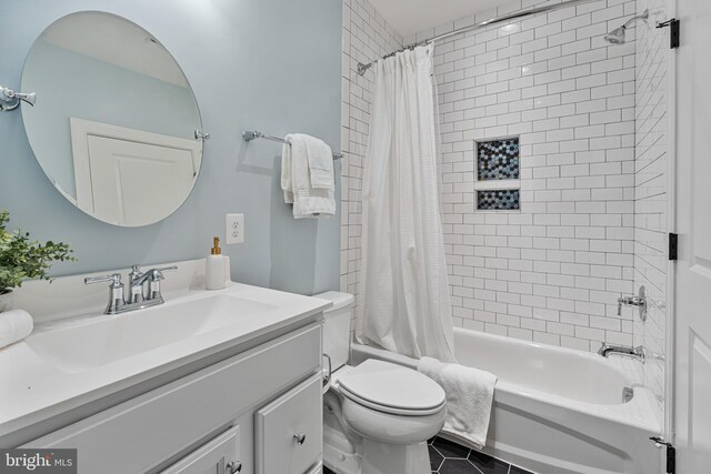 4950 34th St N, Arlington, VA 22207 - full bathroom with toilet, tile patterned floors, shower / tub combo with curtain, and vanity
