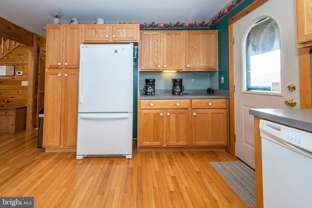 134 Highland Ave, Accident, MD 21520 - kitchen featuring light wood-type flooring, backsplash, and white appliances