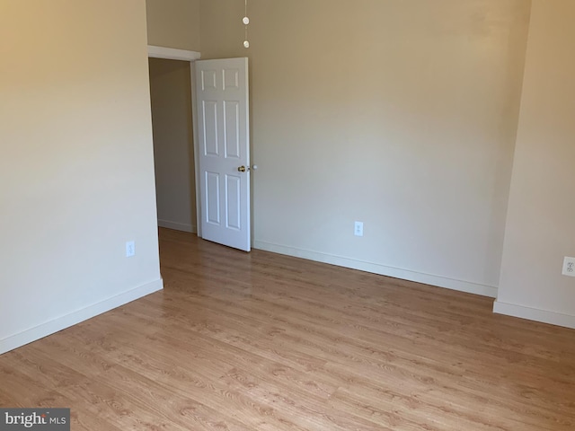 1921 W Diamond St, Philadelphia, PA 19121 - unfurnished room featuring baseboards and wood finished floors