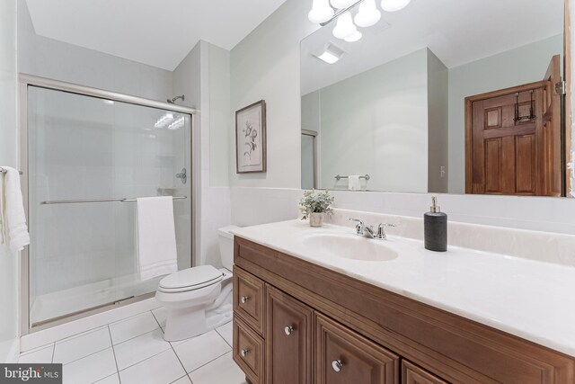 142 N French St, Alexandria, VA 22304 - full bath with tile patterned flooring, a shower stall, vanity, and toilet