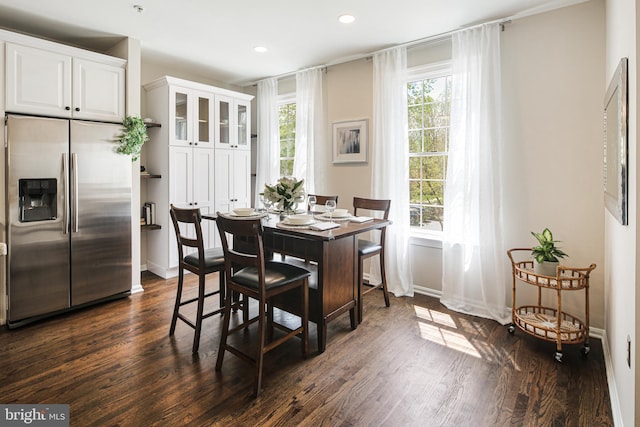 6129 White Marble Ct, Clarksville, MD 21029 - dining space with recessed lighting, dark wood finished floors, and baseboards