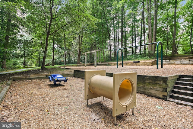 6129 White Marble Ct, Clarksville, MD 21029 - exterior space