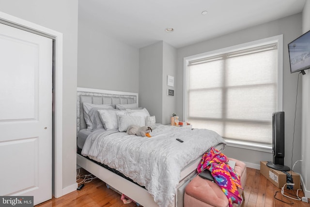 1256 S 27th St, Philadelphia, PA 19146 - bedroom featuring wood finished floors, baseboards, multiple windows, and recessed lighting