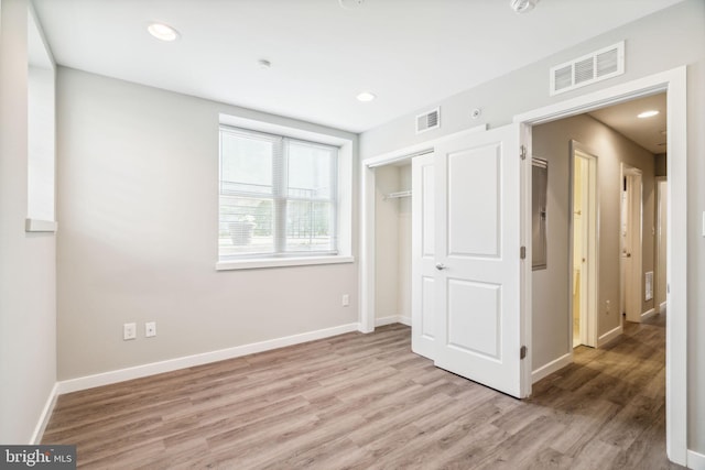1256 S 27th St, Philadelphia, PA 19146 - unfurnished bedroom featuring light wood-type flooring, a closet, baseboards, and visible vents