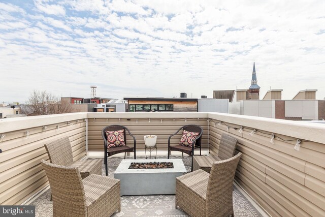 2512 Collins St, Philadelphia, PA 19125 - balcony featuring an outdoor fire pit