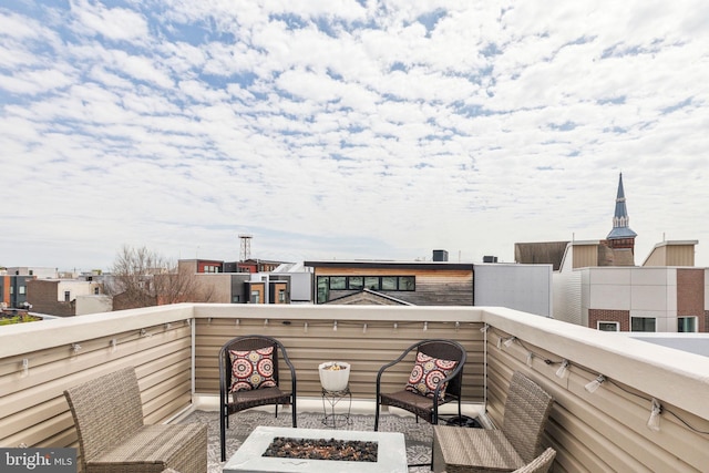 2512 Collins St, Philadelphia, PA 19125 - balcony featuring an outdoor fire pit