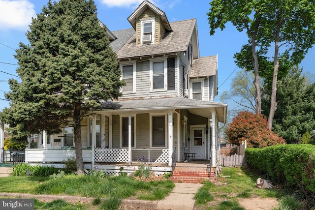 702 Chestnut St, Delanco, NJ 08075 - view of front of property with covered porch and roof with shingles