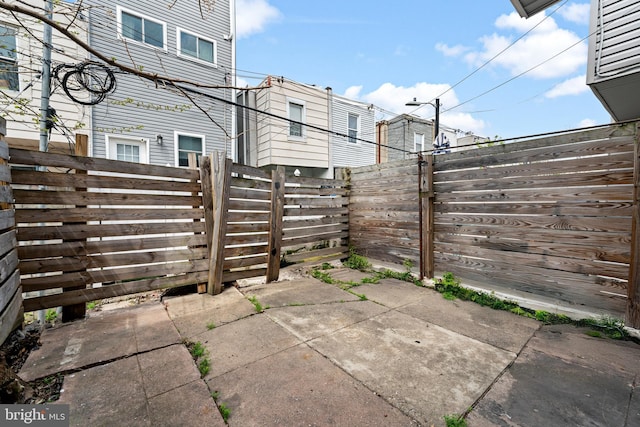 1652 S Ringgold St, Philadelphia, PA 19145 - view of patio with fence