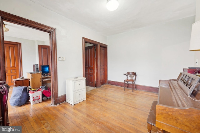 71 N 7th St, Easton, PA 18042 - sitting room with baseboards and light wood-style flooring