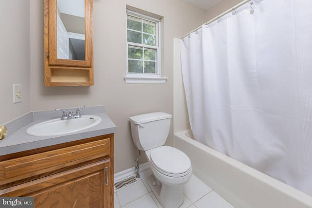 full bathroom featuring visible vents, tile patterned floors, vanity, toilet, and shower / bathtub combination with curtain