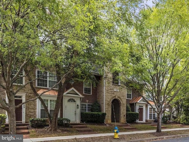 353 Fallsgrove Dr Unit 51, Rockville, MD 20850 - view of front of home