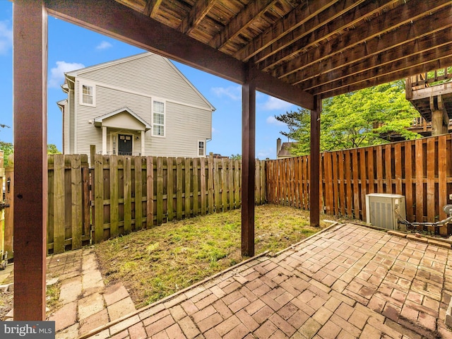 6093 Baldridge Ct, Frederick, MD 21701 - view of patio / terrace with central air condition unit and a fenced backyard