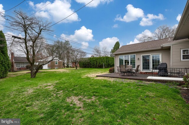 3902 Reiff Pl, Reading, PA 19606 - view of yard featuring a patio area