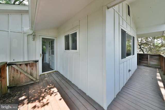 1556 Coolidge Ave, Abington, PA 19001 - view of wooden deck