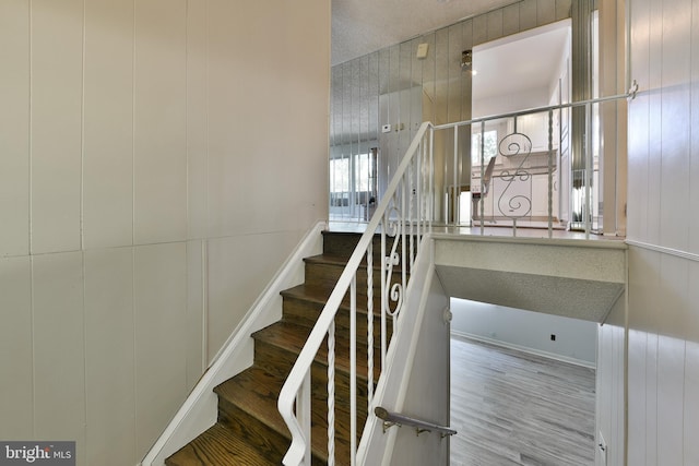 1556 Coolidge Ave, Abington, PA 19001 - staircase with wood finished floors