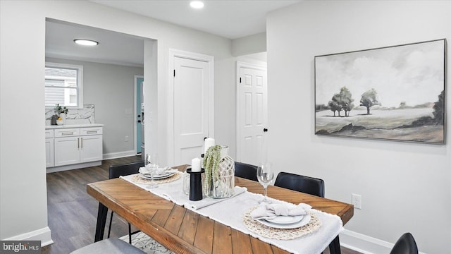 2910 Salisbury Ave, Baltimore, MD 21219 - dining space with wood finished floors, baseboards, and recessed lighting