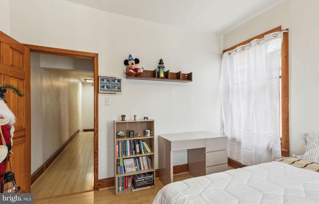 225 Buckingham Pl, Philadelphia, PA 19104 - bedroom featuring baseboards and light wood-type flooring