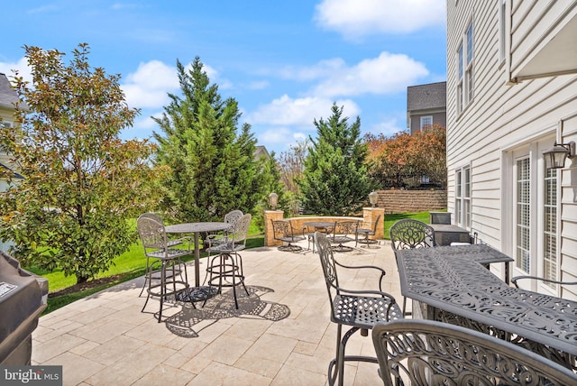 43005 Running Ridge Way, Leesburg, VA 20176 - view of patio / terrace featuring outdoor dining space