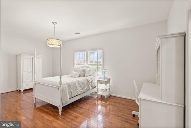 43005 Running Ridge Way, Leesburg, VA 20176 - bedroom with light wood-style flooring and baseboards