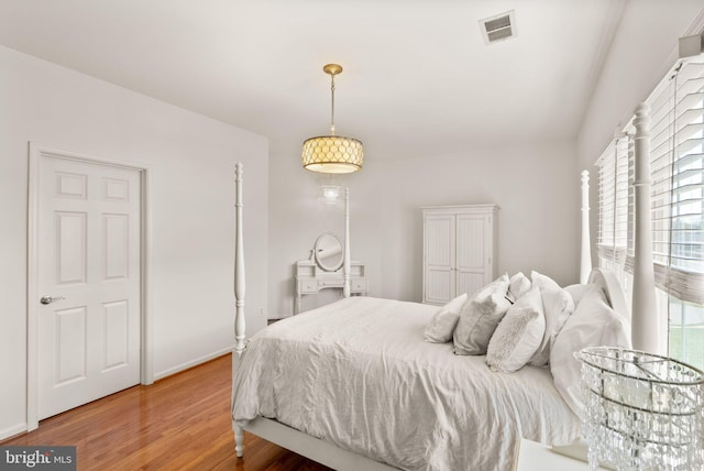 43005 Running Ridge Way, Leesburg, VA 20176 - bedroom featuring wood finished floors and baseboards