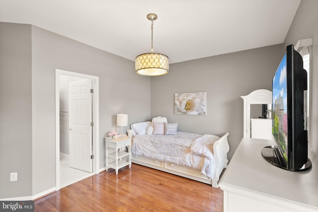 43005 Running Ridge Way, Leesburg, VA 20176 - bedroom featuring light wood-style floors and baseboards