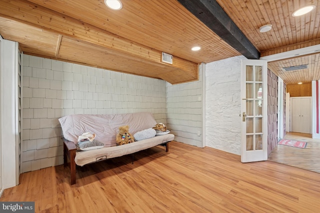 sitting room featuring visible vents, recessed lighting, and wood finished floors