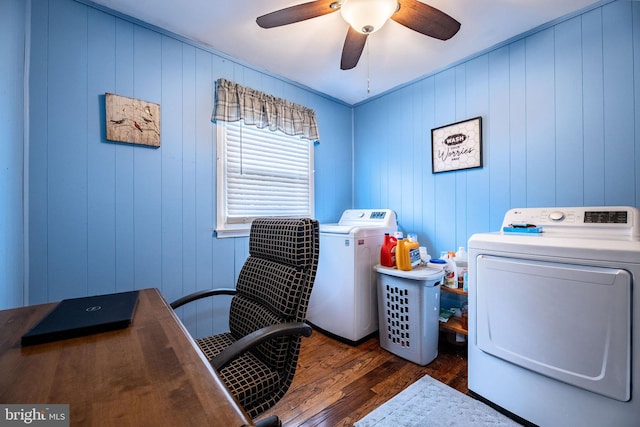 office featuring dark wood-style floors, independent washer and dryer, and a ceiling fan