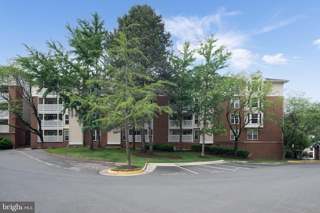 1524 Lincoln Way Unit 409, Mclean, VA 22102 - view of building exterior