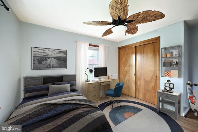 14 Longview Rd, Seven Valleys, PA 17360 - bedroom featuring a ceiling fan, a closet, and light wood-type flooring