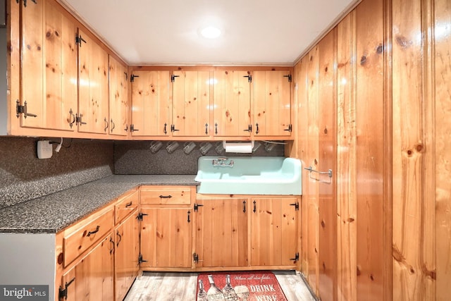 14 Longview Rd, Seven Valleys, PA 17360 - kitchen with a sink and dark countertops