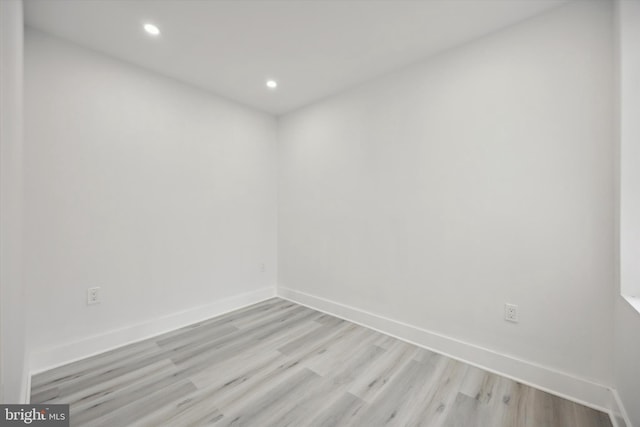 2811 C St, Philadelphia, PA 19134 - unfurnished room with light wood finished floors, baseboards, and recessed lighting
