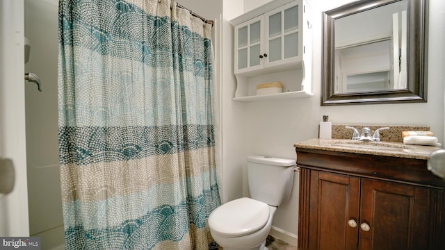 1601 Jubilation Ct, Herndon, VA 20170 - bathroom with toilet, vanity, and curtained shower