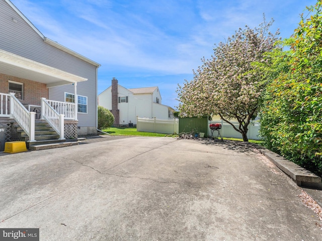 600 Maplewood Rd, Springfield, PA 19064 - view of patio / terrace featuring a porch