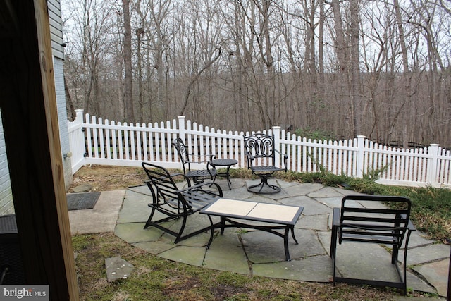 6 Copewood Ct, Manchester, MD 21102 - view of patio with fence