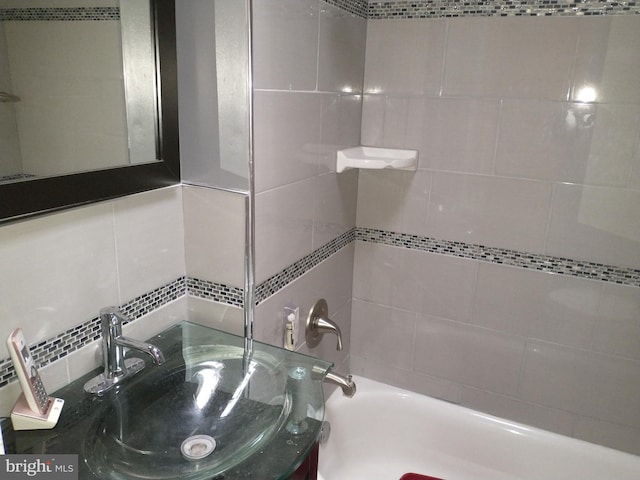 6812 Sprague St, Philadelphia, PA 19119 - full bathroom with backsplash, vanity, and tub / shower combination