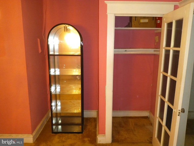 6812 Sprague St, Philadelphia, PA 19119 - wine cellar with baseboards