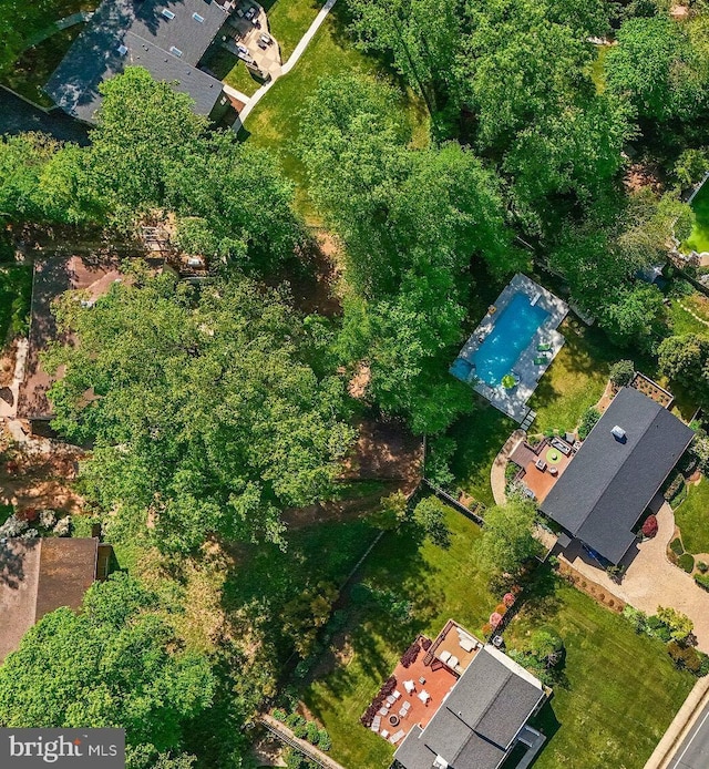 6219 Beachway Dr, Falls Church, VA 22041 - drone / aerial view