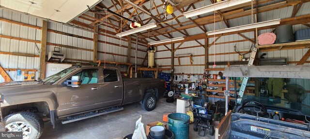 517 Monocacy Hl, Birdsboro, PA 19508 - garage featuring metal wall