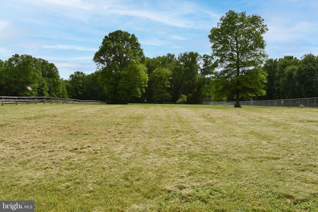 19468 Youngs Cliff Rd, Sterling, VA 20165 - view of yard