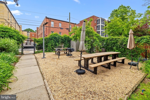 3024 Wisconsin Ave NW Unit 208, Washington, DC 20016 - view of property's community featuring a gate and fence
