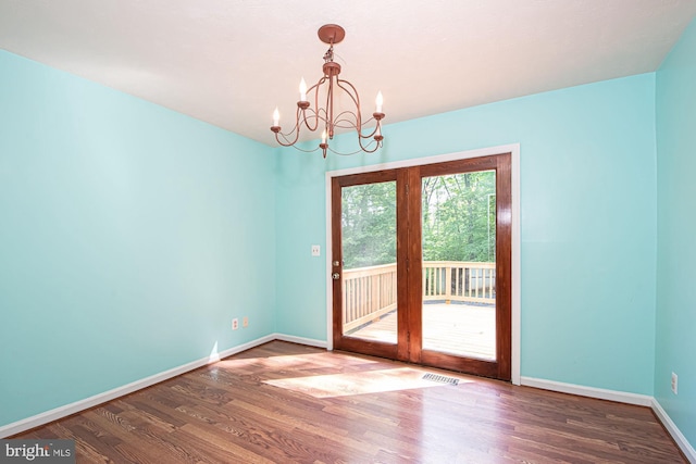 302 Parkside Rd, Linden, VA 22642 - unfurnished room with a chandelier, wood finished floors, and baseboards