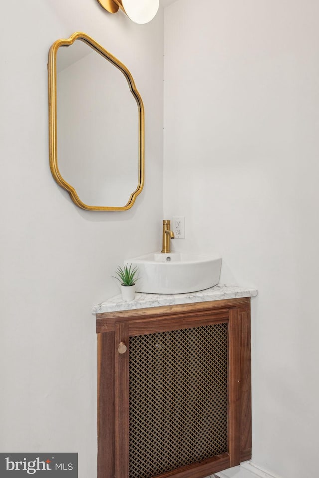 1129 E Berks St, Philadelphia, PA 19125 - bathroom featuring vanity