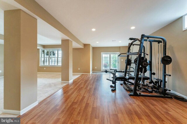 18102 Eaglesham Ct, Leesburg, VA 20175 - workout room featuring light wood finished floors, baseboards, and recessed lighting