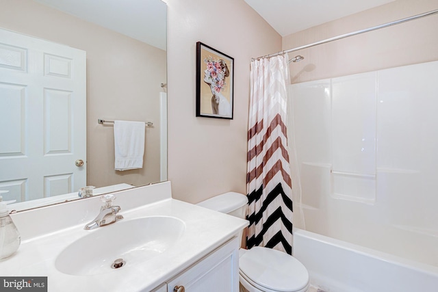 24 W Shakespeare Dr, Middletown, DE 19709 - bathroom featuring toilet, vanity, and shower / bathtub combination with curtain