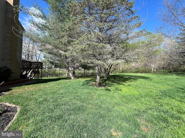 458 Silver Ct, Westminster, MD 21158 - view of grassy yard featuring stairs and a wooden deck
