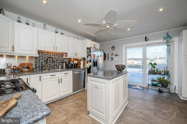 111 E Shrewsbury Dr, Tuckerton, NJ 08087