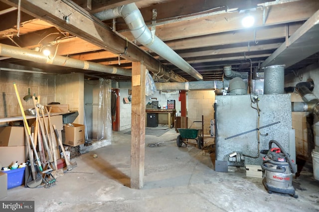 view of unfinished basement