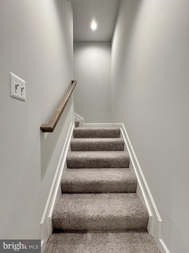 9871 La Plata Pkwy, La Plata, MD 20646 - stairway featuring baseboards
